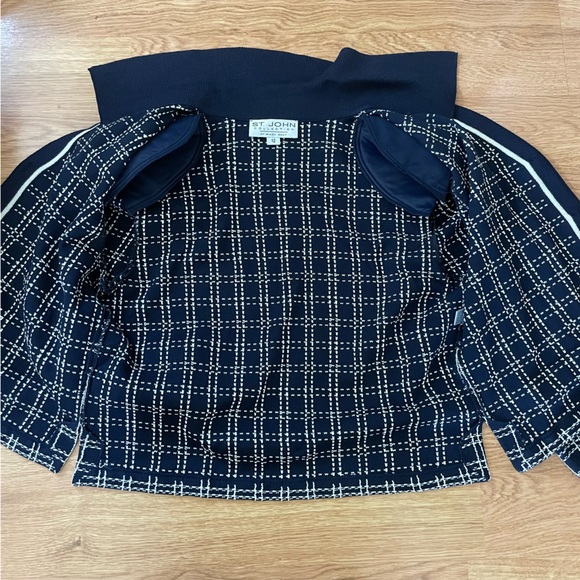 EUC Vintage St John Santana Knit Sweater Blazer Jacket  in Blue Navy - Picture 11 of 11